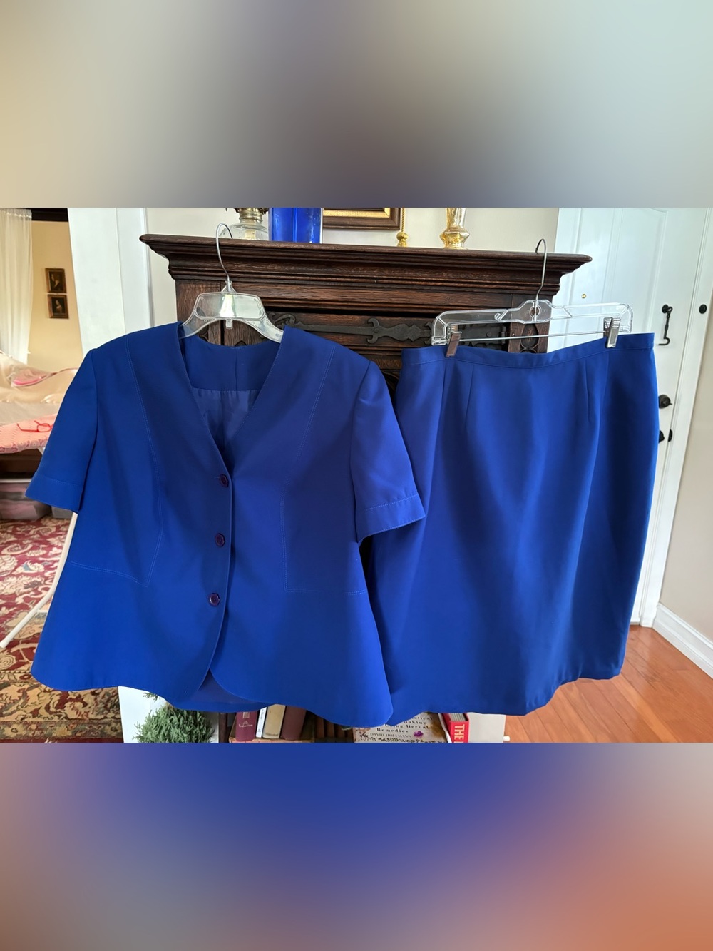 Kasper: Plus-Size 18, Royal Blue Short Sleeve Skirt Suit - Picture 2 of 6